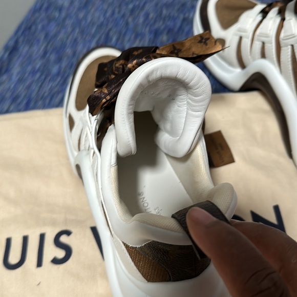 Used worn 1 time like new tight fit - Picture 4 of 6